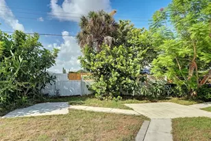 8215 Agress Ave, North Port, FL 34287 - Photo 26