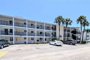 2008 Canal Dr, Bradenton, FL 34207 - Photo 1