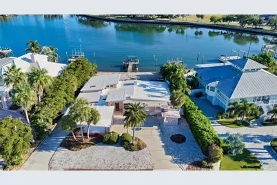 355 S Shore Drive, Sarasota, FL 34234 - Photo 2