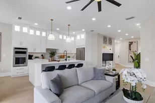 10114 Glenmore Ave, Bradenton, FL 34202 - Photo 16