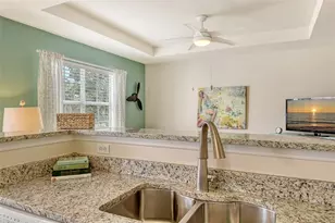 1010 Villagio Cir, Sarasota, FL 34237 - Photo 16