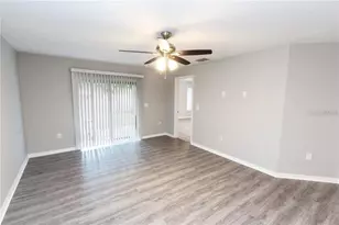 307 NW 8th St, Mulberry, FL 33860 - Photo 10