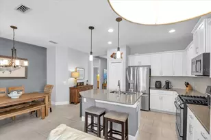6475 Positano Ct, Sarasota, FL 34243 - Photo 12