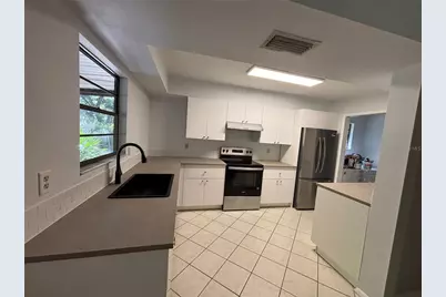 9216 65th Avenue E, Bradenton, FL 34202 - Photo 4