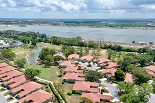 3415 E Chelmsford Ct, Sarasota, FL 34235 - Photo 40