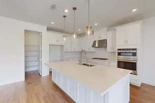 4911 Caserta Ct, Palmetto, FL 34221 - Photo 2