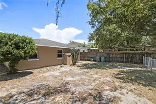 808 26th St W, Bradenton, FL 34205 - Photo 34