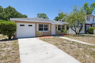 808 26th St W, Bradenton, FL 34205 - Photo 2