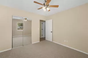 808 26th St W, Bradenton, FL 34205 - Photo 26