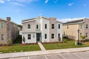 2855 Bookmark Dr, Kissimmee, FL 34746 - Photo 4