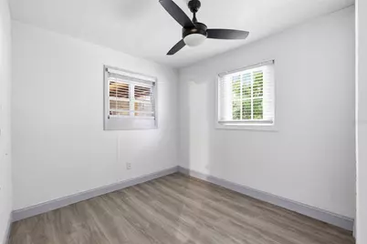 2706 E Annie Street, Tampa, FL 33612 - Photo 18