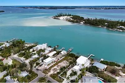 7094 Longboat Drive E, Longboat Key, FL 34228 - Photo 24