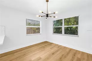 5846 12th St S, Saint Petersburg, FL 33705 - Photo 8