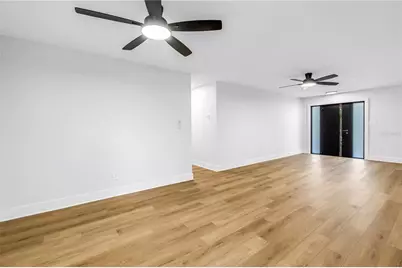 5846 12th Street S, Saint Petersburg, FL 33705 - Photo 10