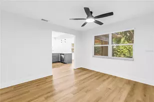 5846 12th St S, Saint Petersburg, FL 33705 - Photo 4