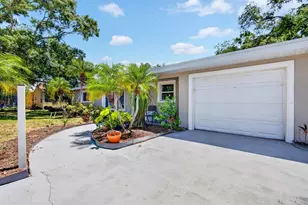 4147 Augustine Ave, Sarasota, FL 34231 - Photo 4
