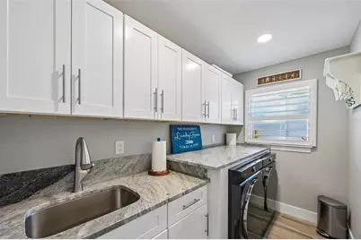810 Plymouth Street, Sarasota, FL 34242 - Photo 20
