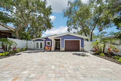 810 Plymouth Street, Sarasota, FL 34242 - Photo 2