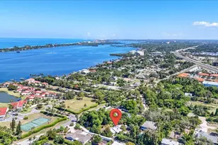 811 Sarabay Rd, Osprey, FL 34229 - Photo 30