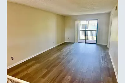 6033 34th Street W #104, Bradenton, FL 34210 - Photo 4