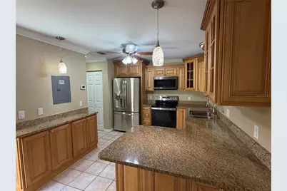 3413 51st Avenue Circle W #205, Bradenton, FL 34210 - Photo 4