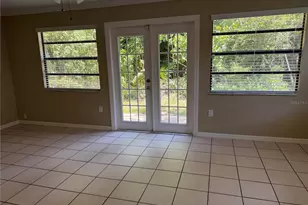 3413 51st Ave Cir W, Bradenton, FL 34210 - Photo 8