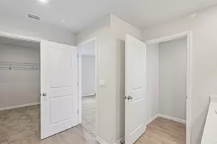 17516 Whiskey Crk Trl, Parrish, FL 34219 - Photo 18