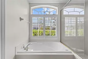 12209 Clubhouse Dr, Lakewood Ranch, FL 34202 - Photo 32