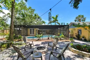 859 Patterson Dr, Sarasota, FL 34234 - Photo 4