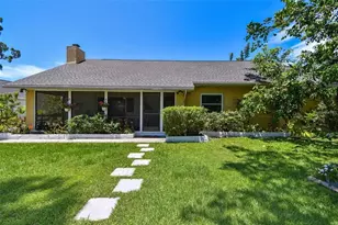859 Patterson Dr, Sarasota, FL 34234 - Photo 2