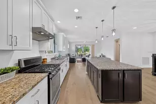 16748 Blackwater Ter, Bradenton, FL 34202 - Photo 10