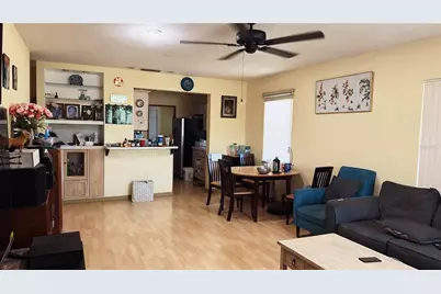 2515 W Powhatan Avenue, Tampa, FL 33614 - Photo 2