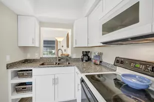 1060 Cockrill St, Venice, FL 34285 - Photo 12