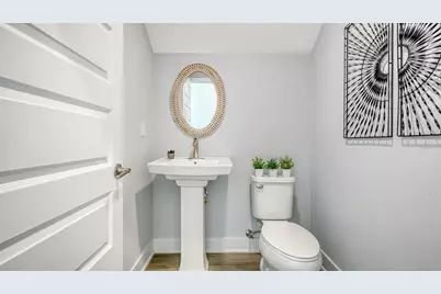 2554 Floyd Street, Sarasota, FL 34239 - Photo 18