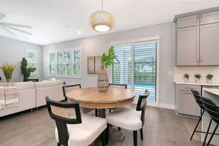 2554 Floyd St, Sarasota, FL 34239 - Photo 12