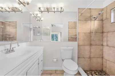 7317 Eleanor Circle #176, Sarasota, FL 34243 - Photo 18