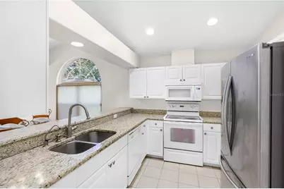 7317 Eleanor Circle #176, Sarasota, FL 34243 - Photo 12