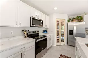 12273 Mountain Is Trl, Parrish, FL 34219 - Photo 4