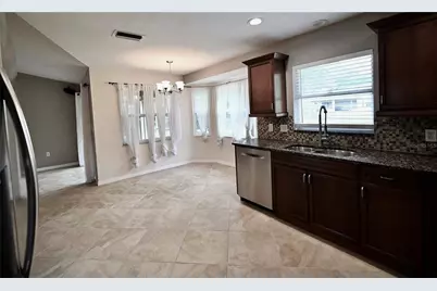 2043 Old Trenton Lane, Sarasota, FL 34232 - Photo 12
