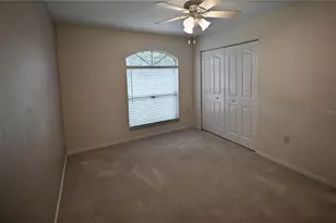 2043 Old Trenton Ln, Sarasota, FL 34232 - Photo 22