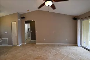 2043 Old Trenton Ln, Sarasota, FL 34232 - Photo 32