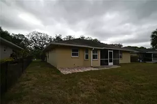 2043 Old Trenton Ln, Sarasota, FL 34232 - Photo 42