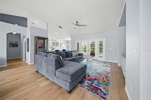2302 Vintage St, Sarasota, FL 34240 - Photo 10