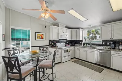 226 Bimini Drive, Palmetto, FL 34221 - Photo 2