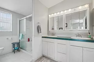 226 Bimini Dr, Palmetto, FL 34221 - Photo 8