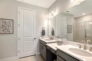 15611 Sacile LN, Lakewood Ranch, FL 34211 - Photo 18