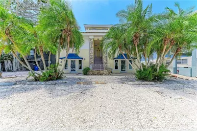 101 Palm Avenue #3, Anna Maria, FL 34216 - Photo 2