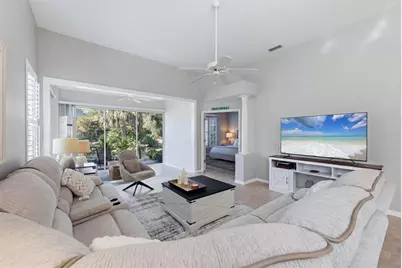 7906 Whitebridge Glen, University Park, FL 34201 - Photo 8