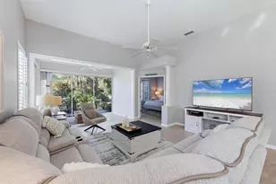 7906 Whitebridge Glen, University Park, FL 34201 - Photo 8