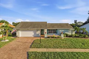 4140 Eastwood Dr, Sarasota, FL 34232 - Photo 4
